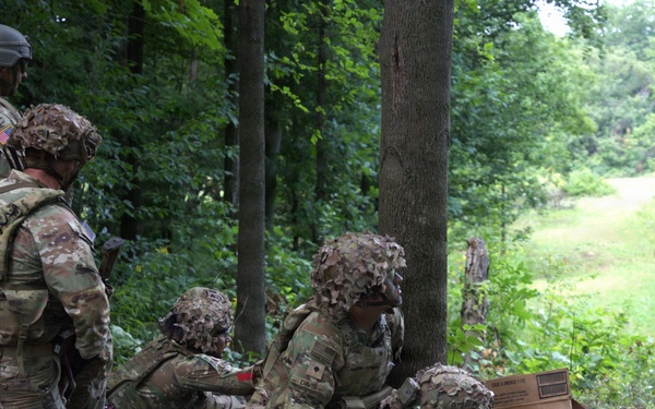 Soldiers from 2nd Battalion, 22nd Infantry Regiment, 1st Brigade Combat Team, 10th Mountain Division (LI) Live Fire