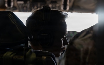 KC-135 supports F-16 refueling operation in CENTCOM
