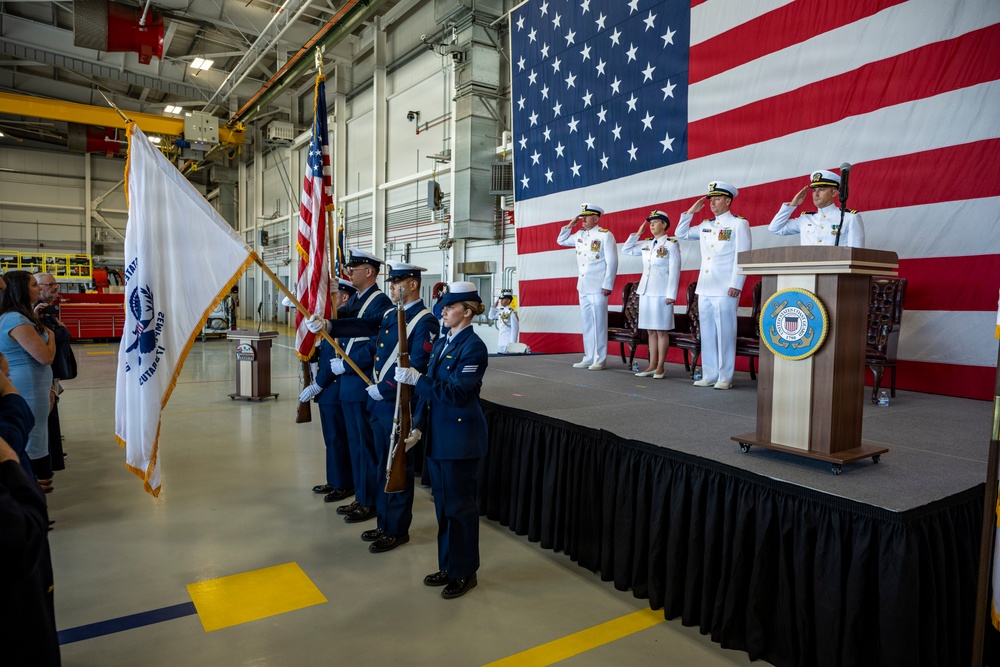 Coast Guard Air Station Ventura holds Change of Command ceremony