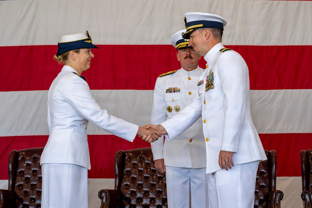 Coast Guard Air Station Ventura holds Change of Command ceremony