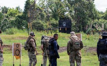 824th Base Defense Squadron Trains with Panamanian Partners in Weapon Systems