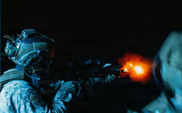 11th MEU Maritime Raid Force Conducts Live-Fire Range Aboard USS Boxer
