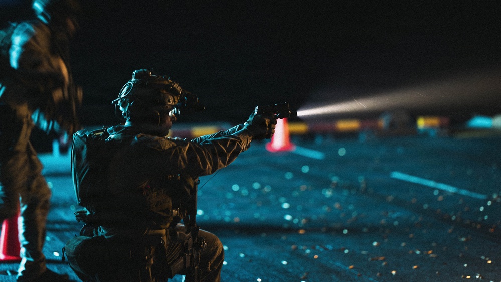11th MEU Maritime Raid Force Conducts Live-Fire Range Aboard USS Boxer