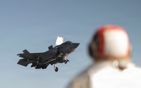 13th MEU | VMFA-211 Conducts Carrier Qualifications Aboard USS Makin Island
