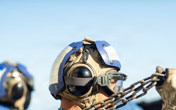 13th MEU | VMFA-211 Conducts Carrier Qualifications Aboard USS Makin Island
