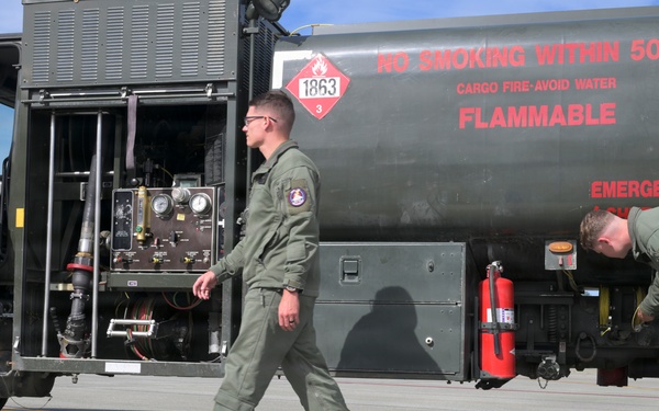 Joint forces fuel U.S. Marine F-35 Lighting II aircraft for RED Flag-Alaska 26-3