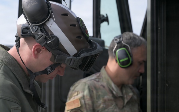 Joint forces fuel U.S. Marine F-35 Lighting II aircraft for RED Flag-Alaska 26-3