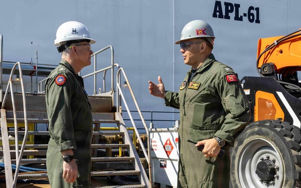 USS Harry S. Truman (CVN 75) AIRLANT Visit