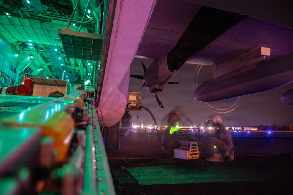 VMGR-152 executes aviation delivered ground refueling training with 160th SOAR