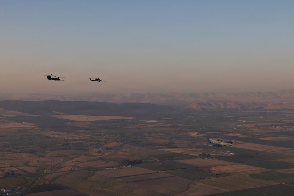 VMGR-152, 252, aerial refuels 160th SOAR during Evergreen 26