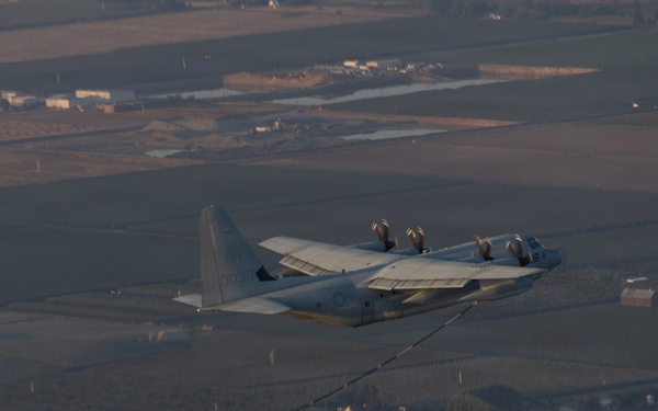 VMGR-152, 252, aerial refuels 160th SOAR during Evergreen 26