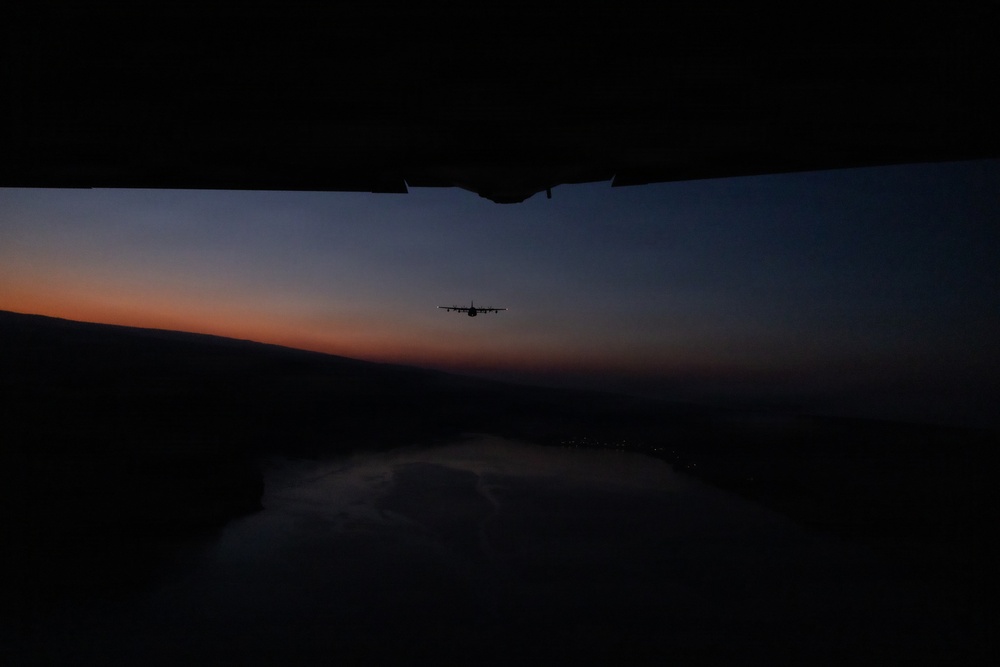 VMGR-152, 252, aerial refuels 160th SOAR during Evergreen 26
