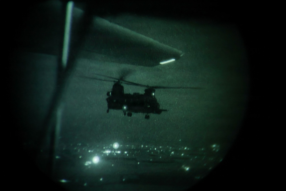 VMGR-152, 252, aerial refuels 160th SOAR during Evergreen 26