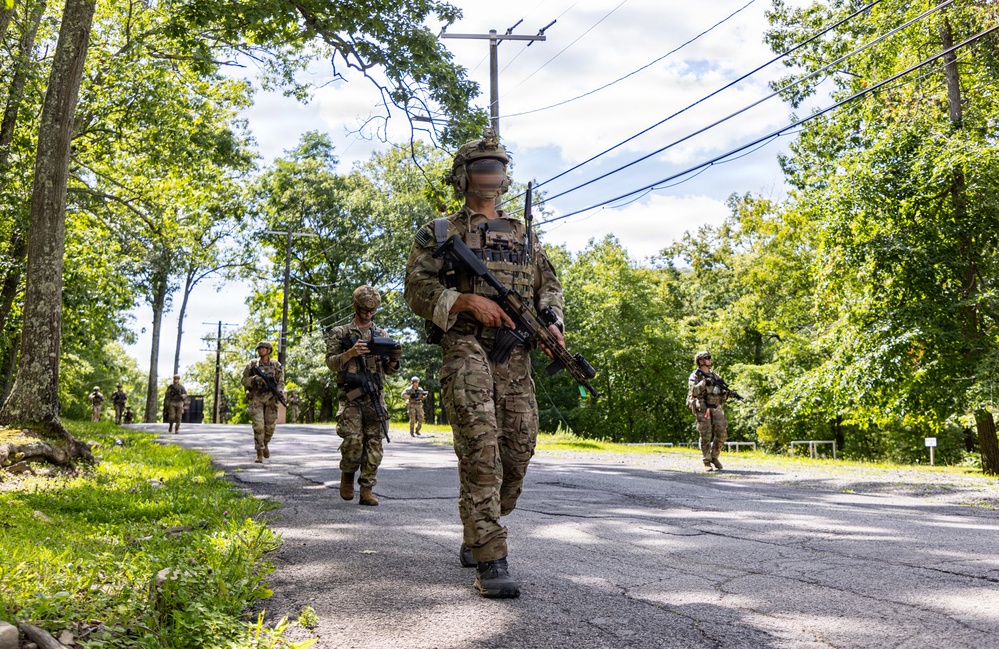 5th Special Forces Group Green Berets Train West Point Cadets at Camp Buckner
