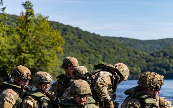 EXFOR Trains With 5th Special Forces Group
