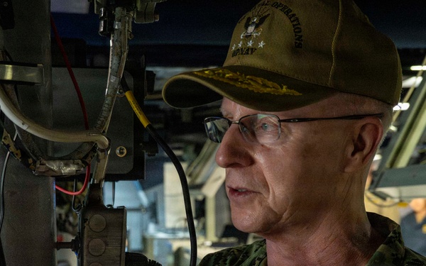 CNO and MCPON visit USS James E. Williams