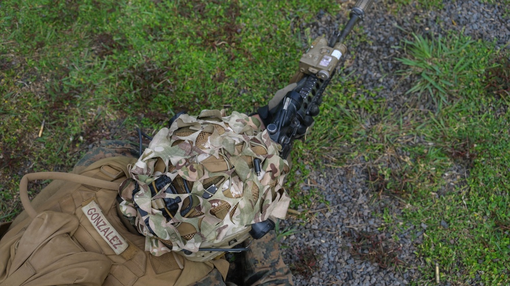 DELAYEN 26: MRF-D, French Armed Forces in French Polynesia conduct bilateral live-fire squad attack drills