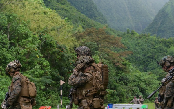 DELAYEN 26: MRF-D, French Armed Forces in French Polynesia conduct bilateral live-fire squad attack drills