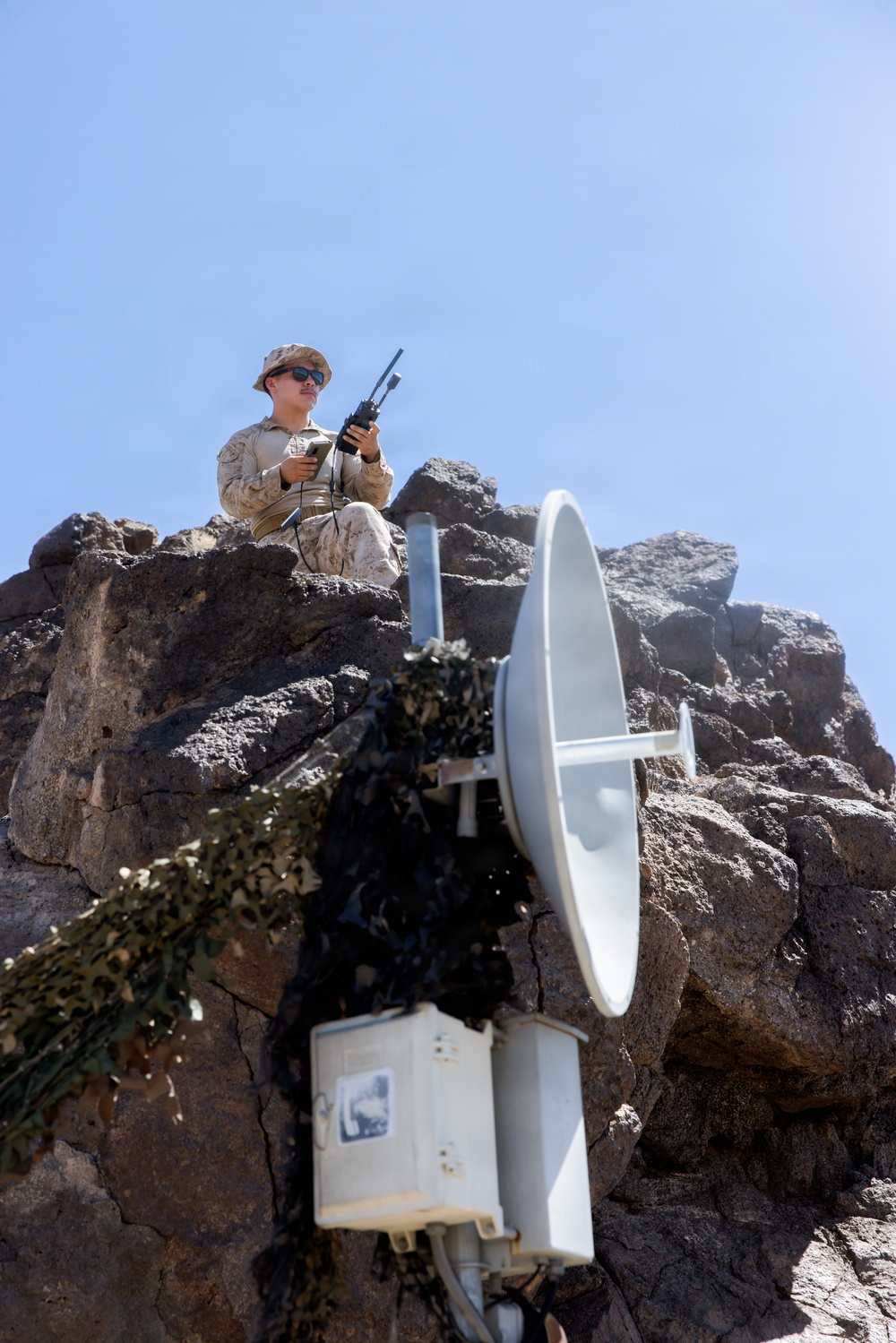 5th Air Naval Gunfire Liaison Company Marines conduct site survey