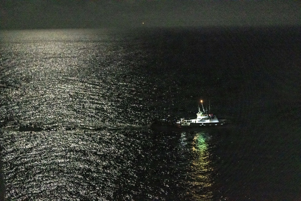 13th MEU | MRF Conducts Nighttime Visit, Board, Search and Seizure Training