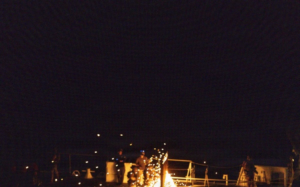 13th MEU | MRF Conducts Nighttime Visit, Board, Search and Seizure Training