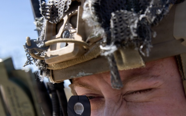 5th Air Naval Gunfire Liaison Company Marines conduct live-fire close air support