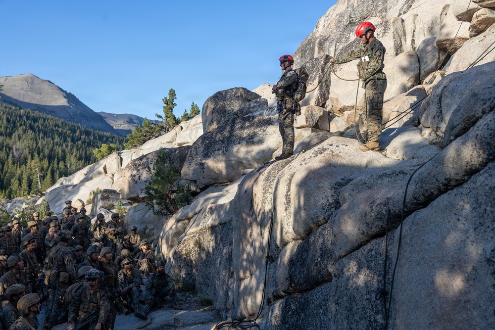 3rd Bn., 4th Marines prepare to climb cliffs during MTX 4-26
