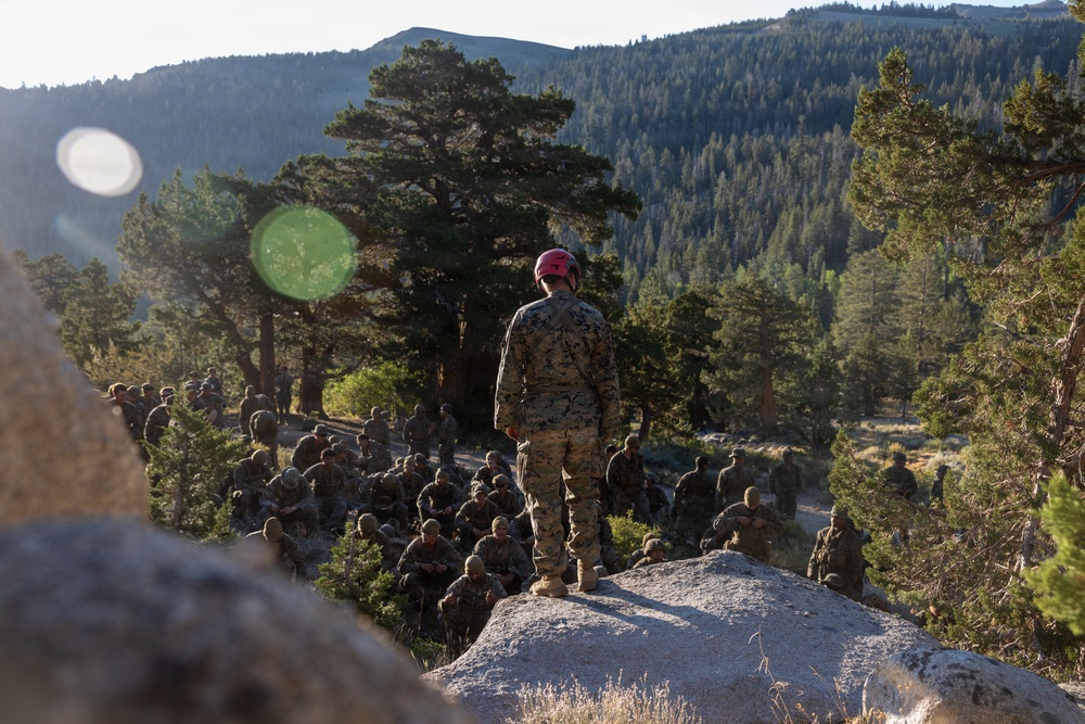 3rd Bn., 4th Marines practice cliff assaults during MTX 4-26