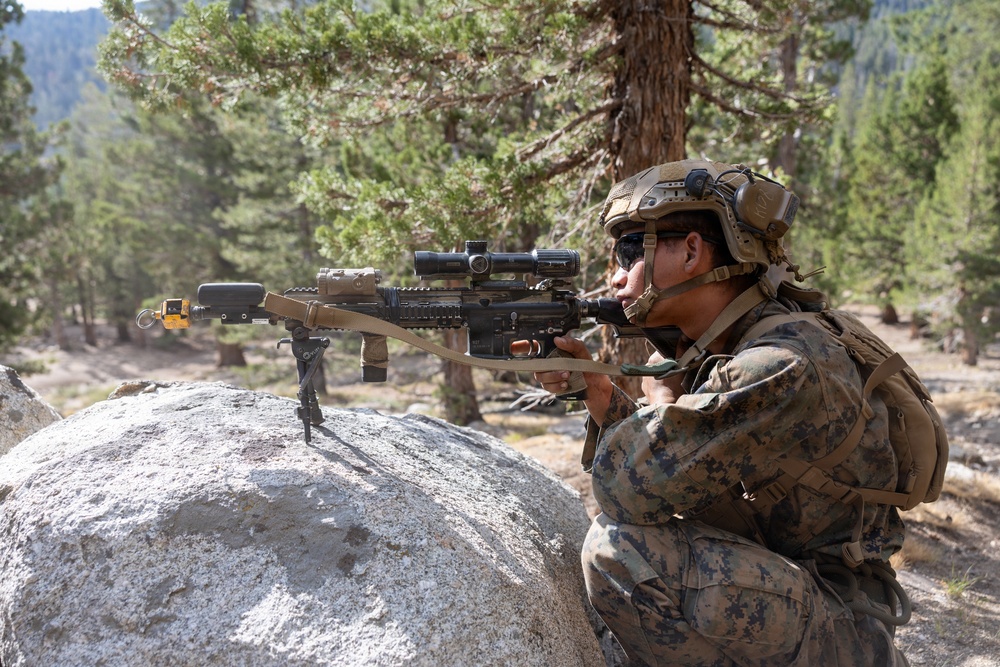 3rd Bn., 4th Marines practice company cliff assaults during MTX 4-26