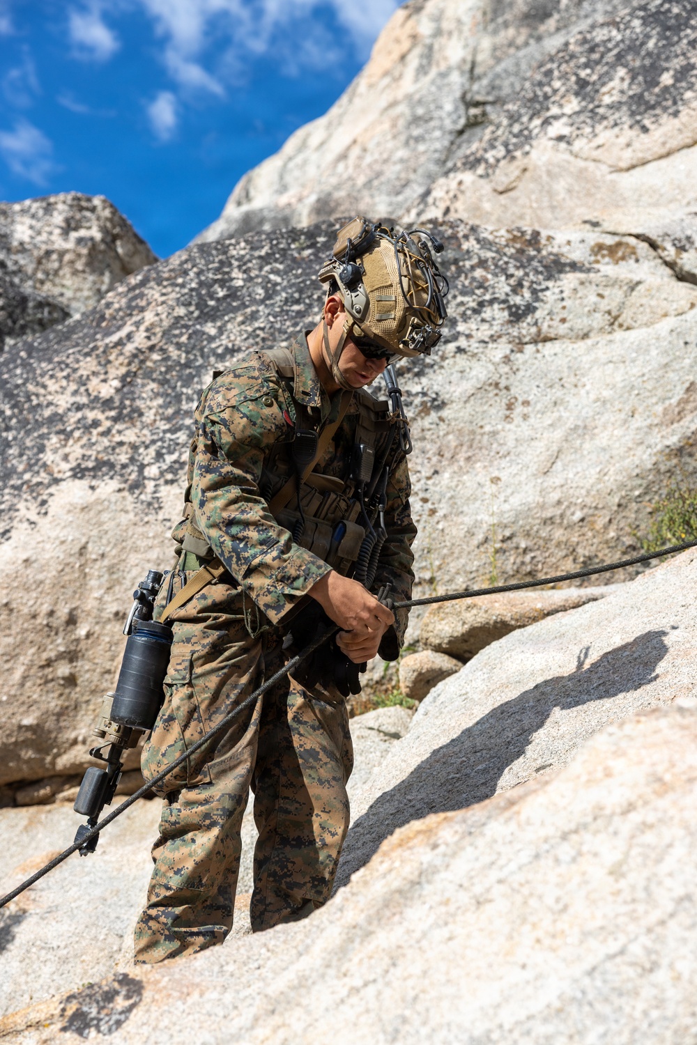 3rd Bn., 4th Marines practice company cliff assaults during MTX 4-26