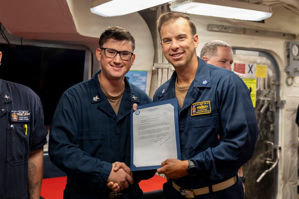 Sailors Get ESWS on DDG 117