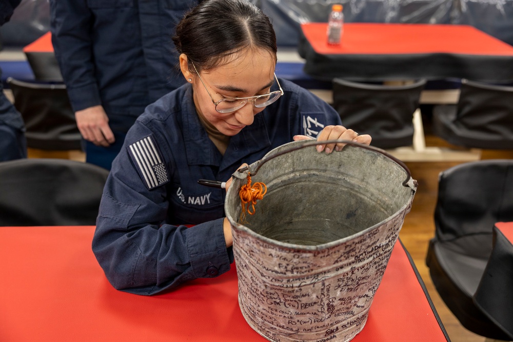 Sailors Get ESWS on DDG 117