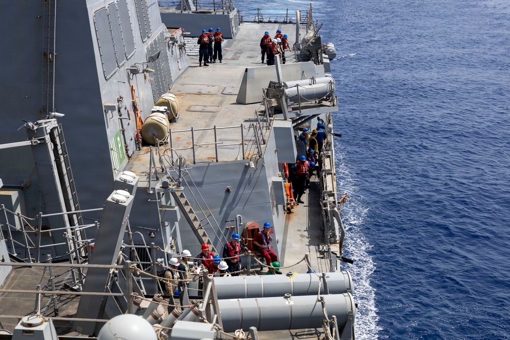 DDG 117 RAS With USNS Medgar Evers