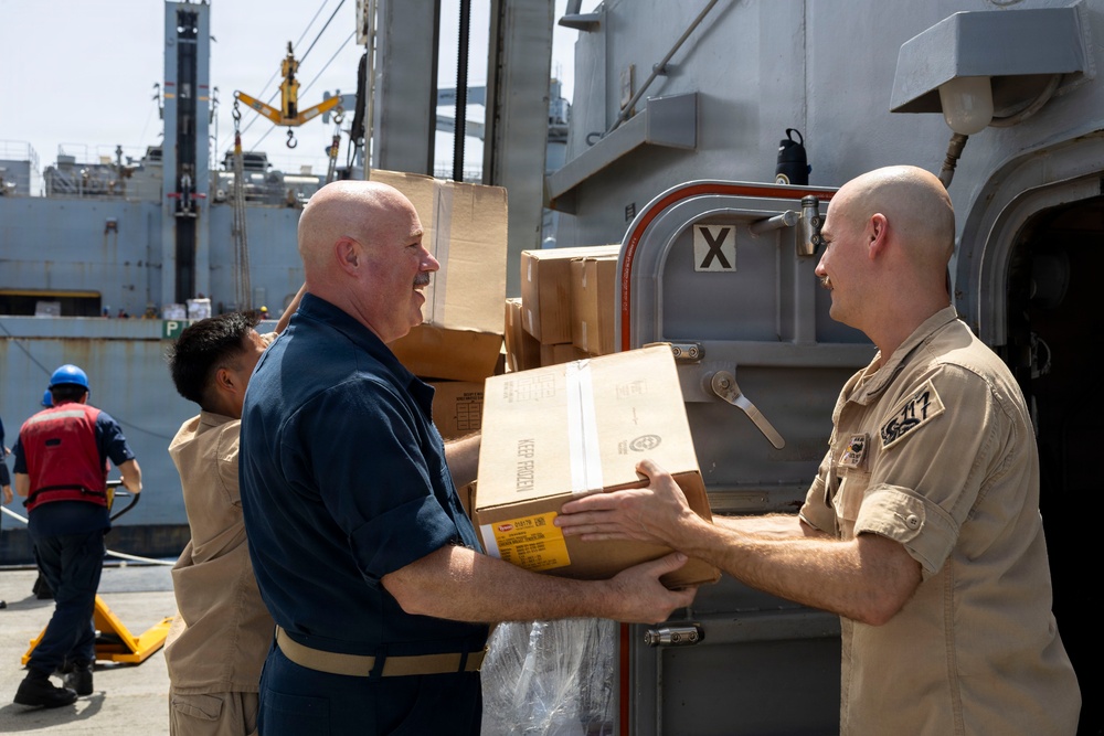 DDG 117 RAS With USNS Medgar Evers