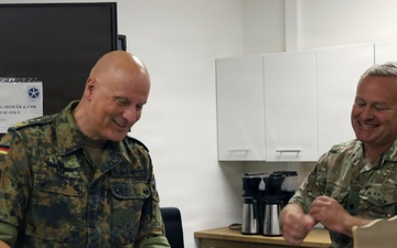 Commander NATO JFC – Brunssum visits V Corps Forward
