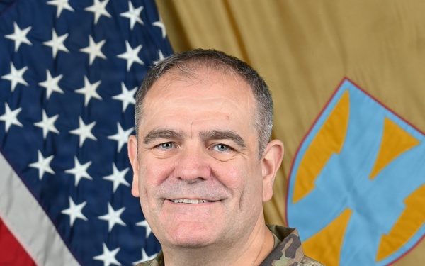 Col. Michael Lindley, Deputy Commanding Officer
