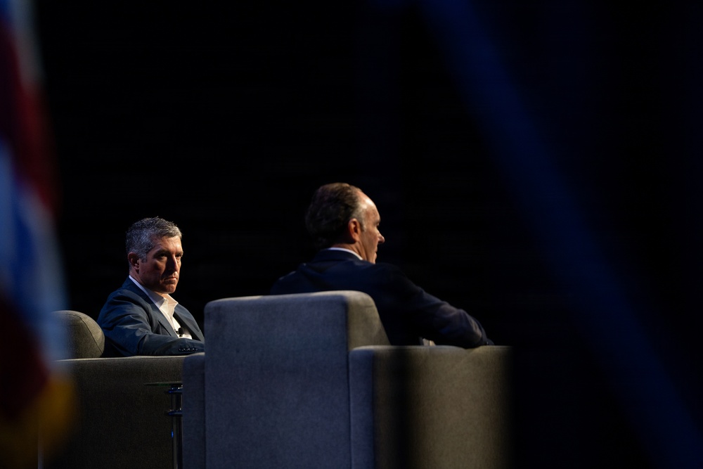 DAY 2: FIRESIDE CHAT: MOBILIZING PRIVATE MARKETS AS A STRATEGIC DEFENSE ASSET
