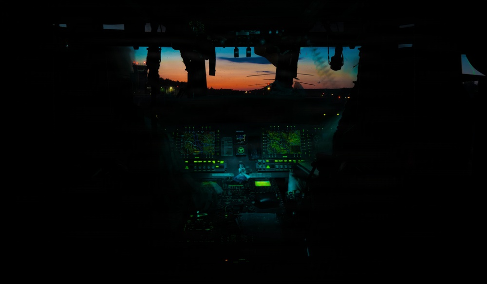 1-214 GSAB of the 12th CAB Conducts Multi-Ship Air Assault During Saber Junction