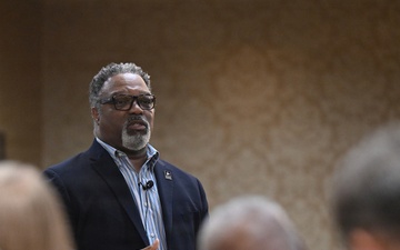 Post ‘Defends Wellness’ at event