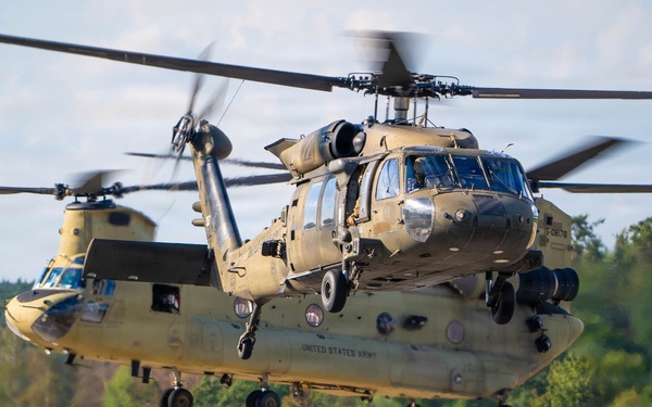 1-214 GSAB of the 12th CAB Conducts Multi-Ship Air Assault During Saber Junction