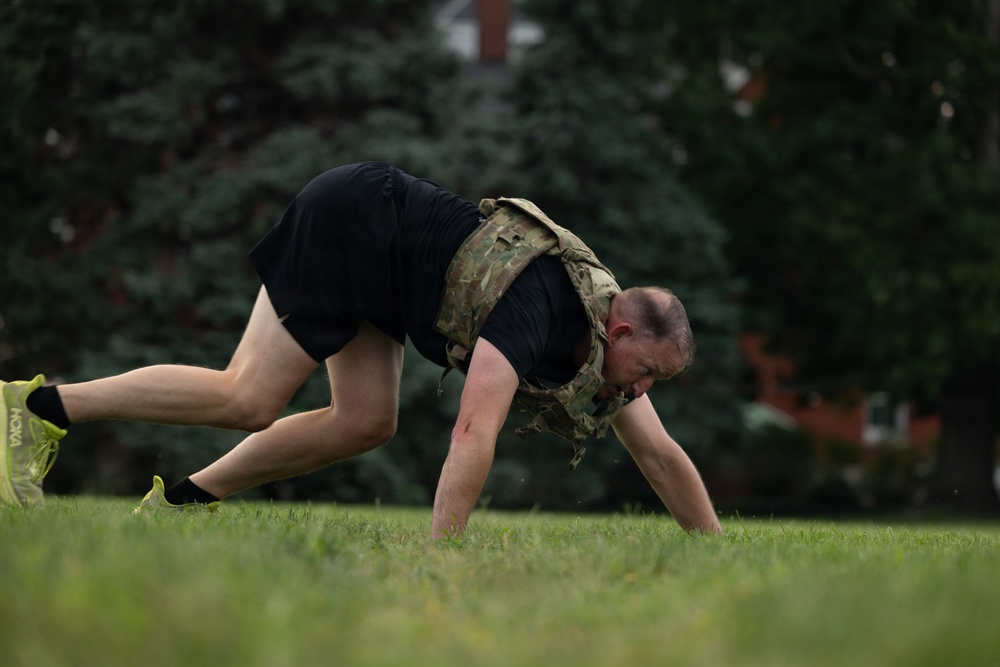 Leaders From The Old Guard Conduct APEX Path Physical Training