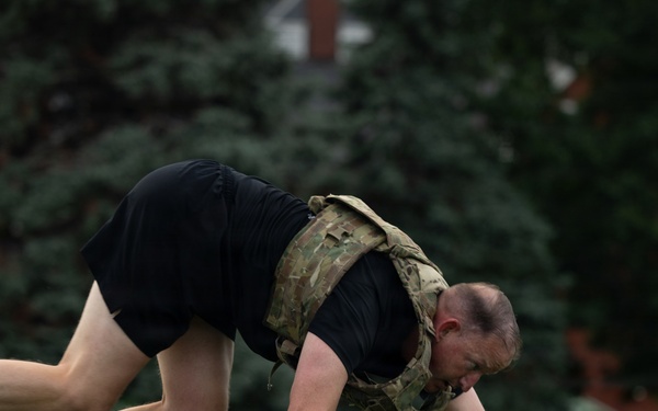 Leaders From The Old Guard Conduct APEX Path Physical Training
