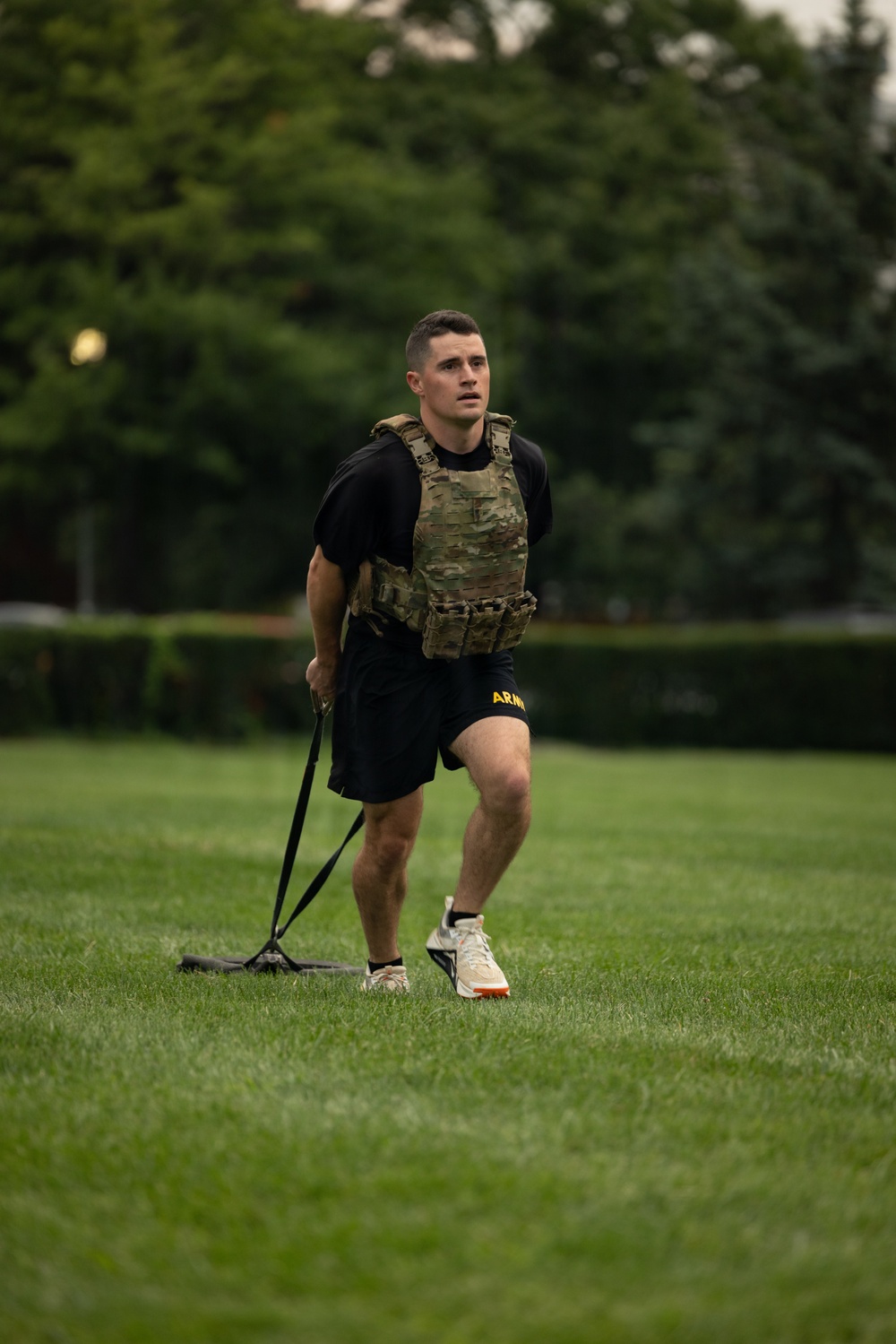 Leaders From The Old Guard Conduct APEX Path Physical Training