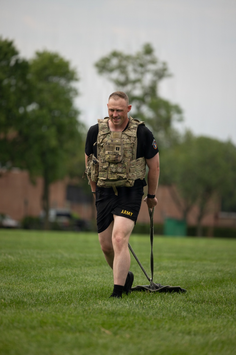Leaders From The Old Guard Conduct APEX Path Physical Training