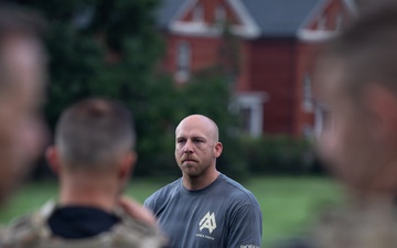 Leaders From The Old Guard Conduct APEX Path Physical Training