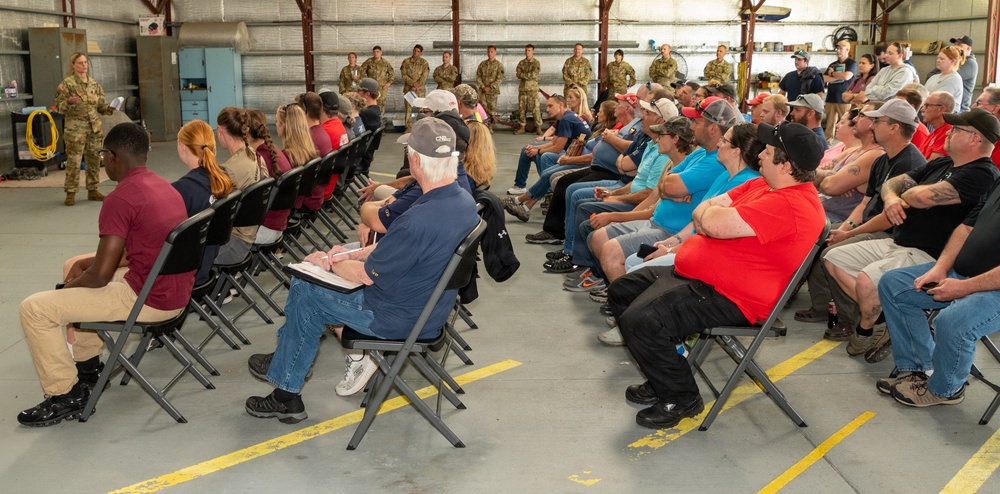 Pa. National Guard conducts helicopter orientation for emergency responders