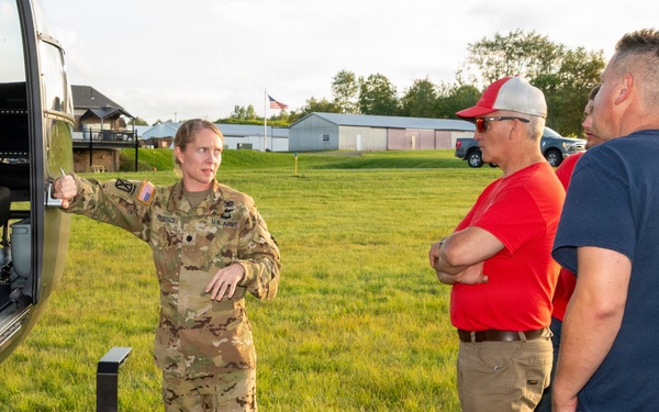 Pa. National Guard conducts helicopter orientation for emergency responders