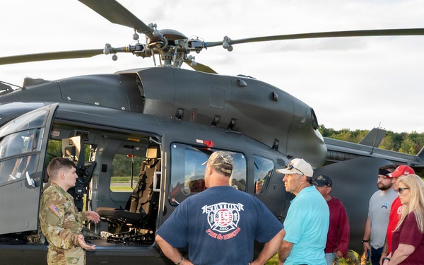 Pa. National Guard conducts helicopter orientation for emergency responders