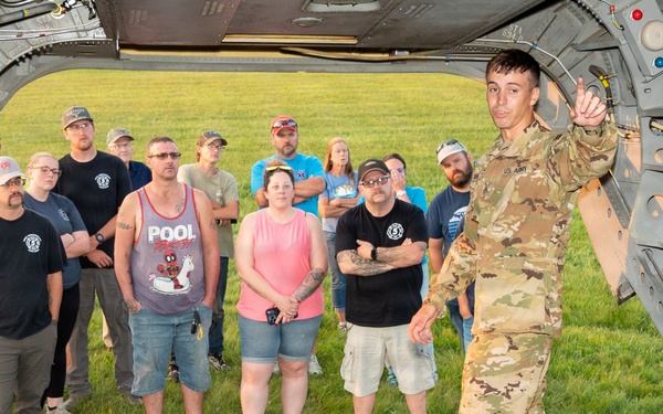 Pa. National Guard conducts helicopter orientation for emergency responders