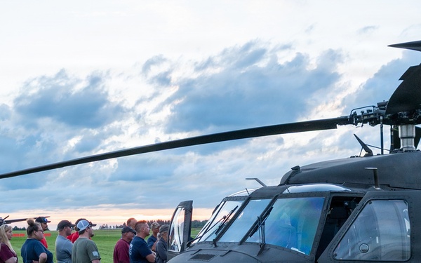 Pa. National Guard conducts helicopter orientation for emergency responders
